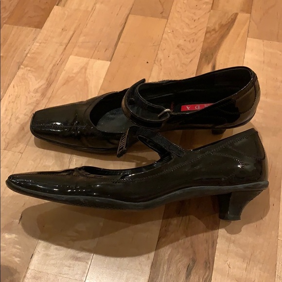 Prada Heel - Picture 3 of 4